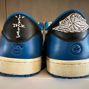 Air Jordon 1 Low OG Travis Scott x Fragment